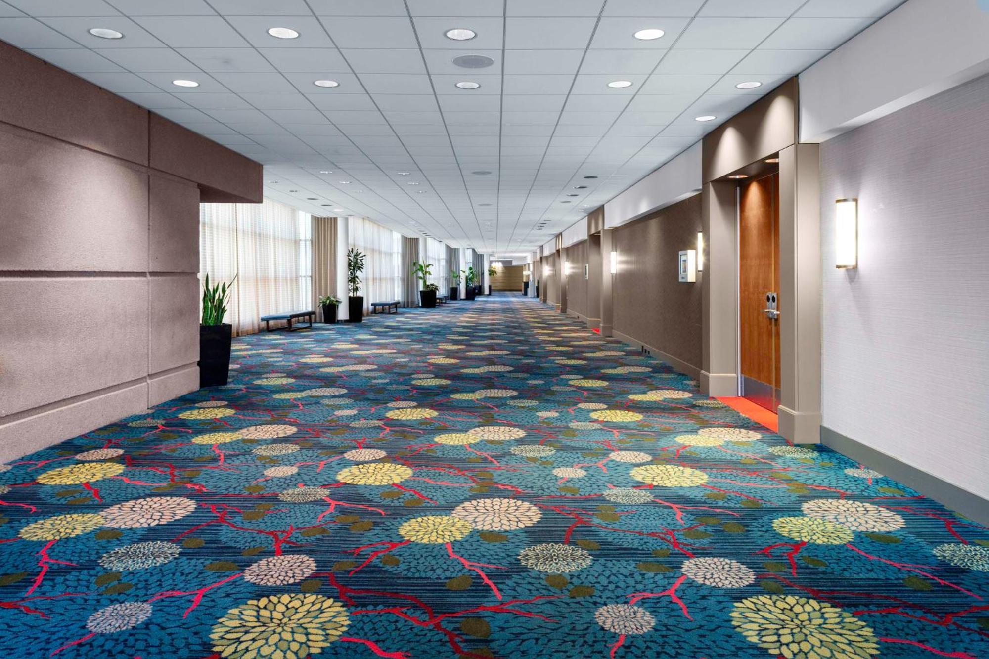 Doubletree By Hilton Kansas City - Overland Park Exterior photo
