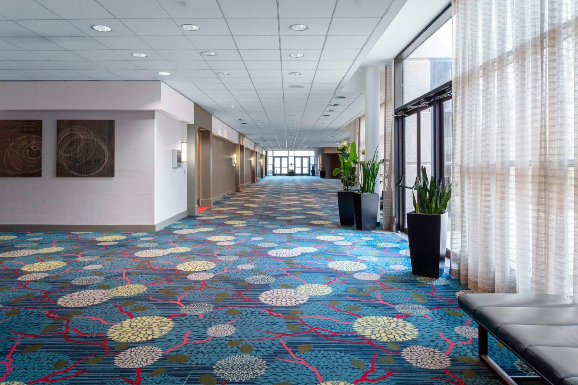Doubletree By Hilton Kansas City - Overland Park Exterior photo