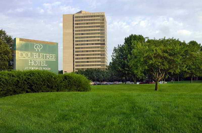 Doubletree By Hilton Kansas City - Overland Park Exterior photo